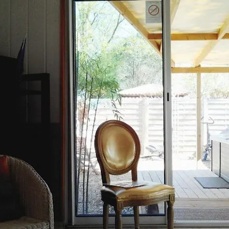Mobil-Home 28M² Avec Terrasse Pour 4 Personnes - Api-1-52-413 *